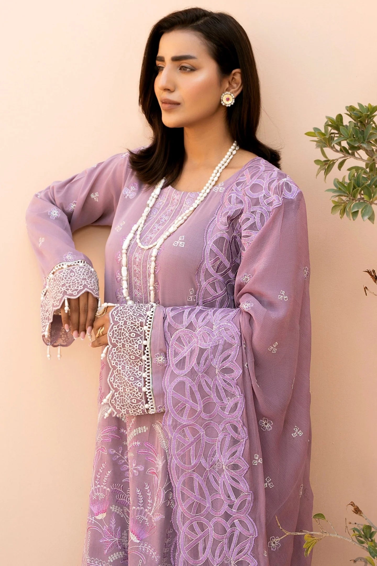 MSART-07 EMBROIDERED SWISS 3-PC
