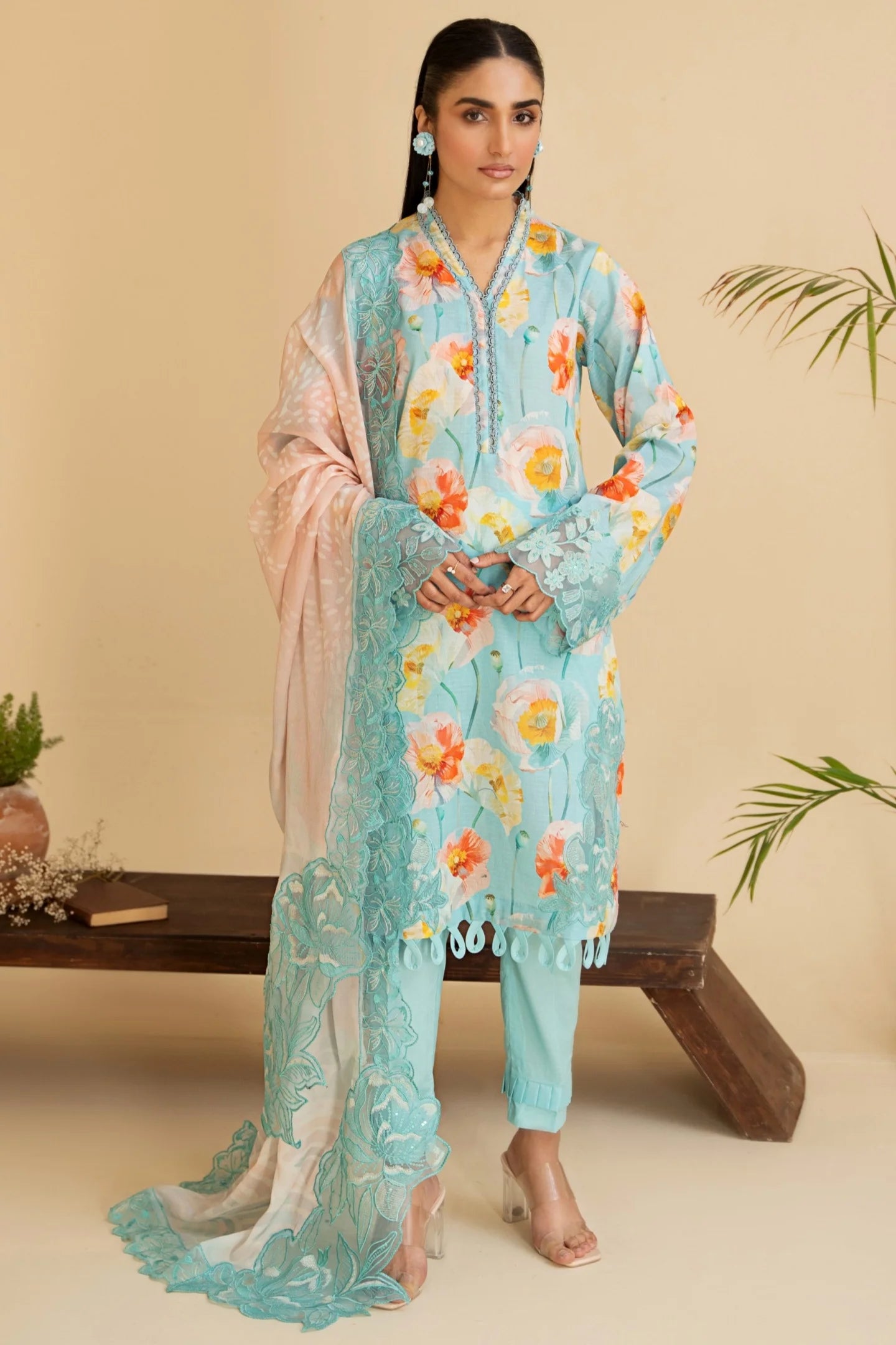 MGART-08 EMBROIDERED LAWN 3-PC